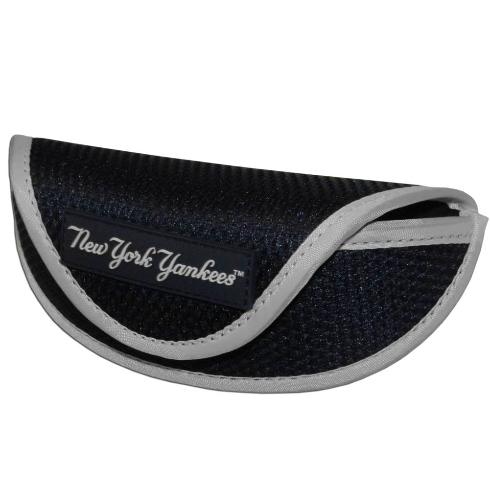 New York Yankees Soft Glasses / Readers Case (MLB Baseball)