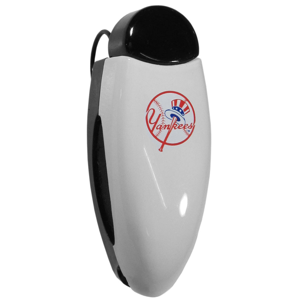 New York Yankees Sunglasses Visor Clip Holds Glasses (MLB Baseball)