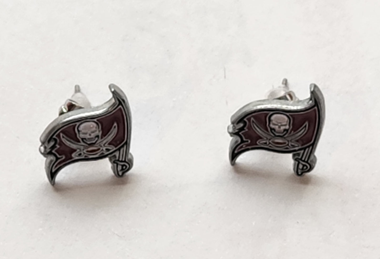 Tampa Bay Buccaneers Stud Earrings (NFL)