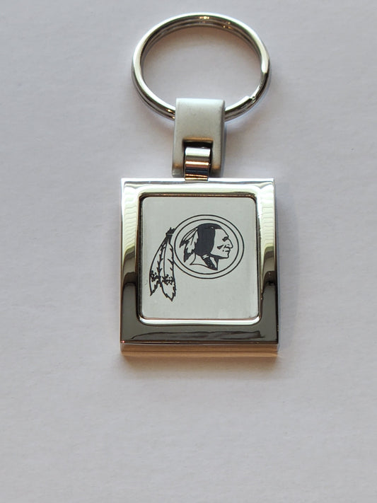Washington Redskins Key Chain with Etched Team Logo (NFL)