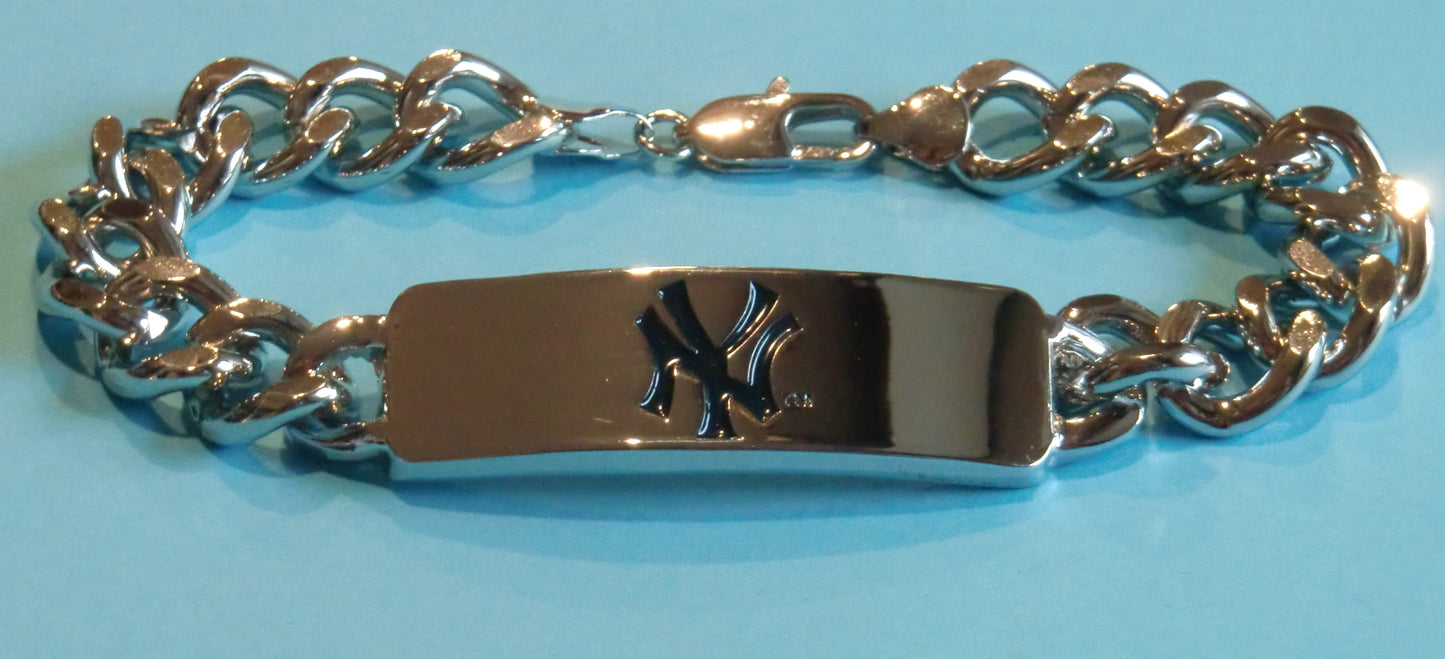 New York Yankees Heavy Duty Metal Link Team ID Bracelet MLB Licensed