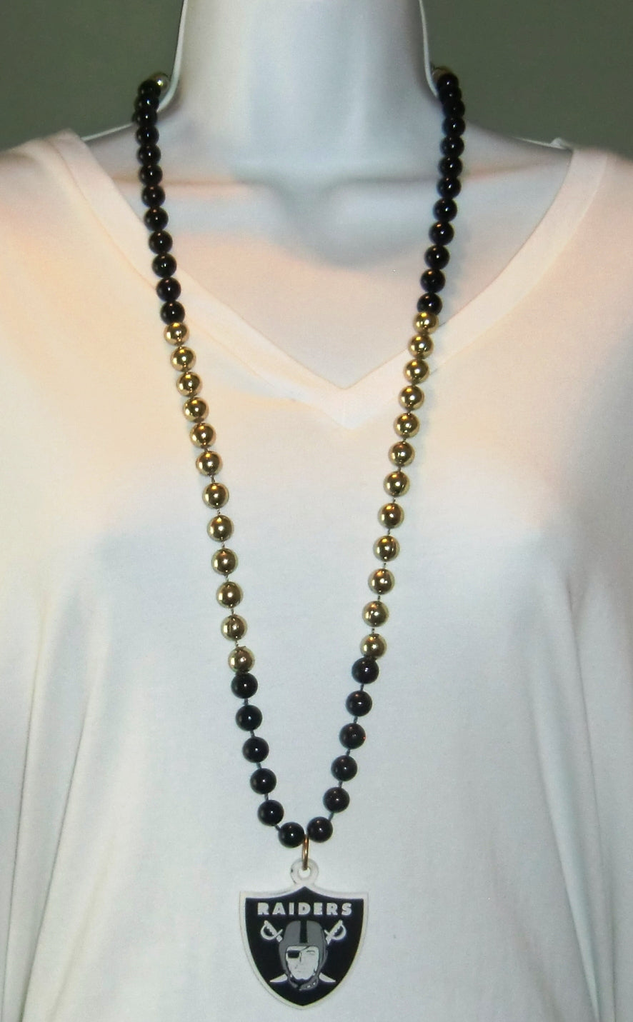 Las Vegas Raiders Mardi Gras Beads Necklace with Team Logo - NFL Football