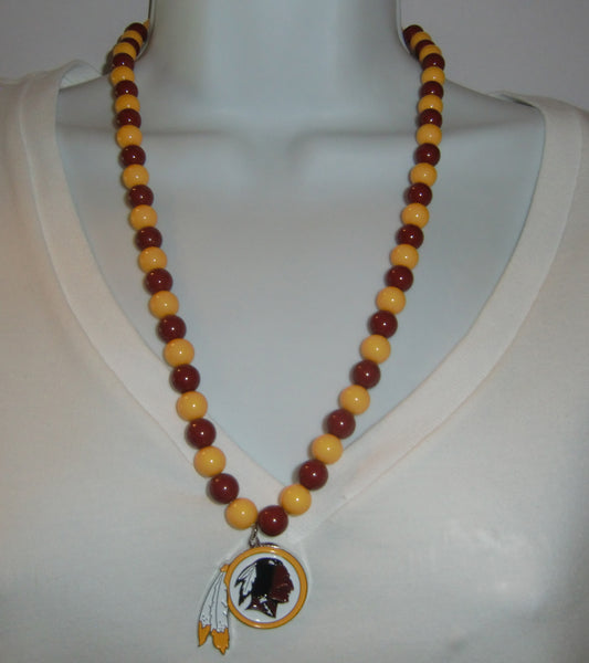 Washington Redskins Fan Bead Necklace w/ Team Logo - NFL Football